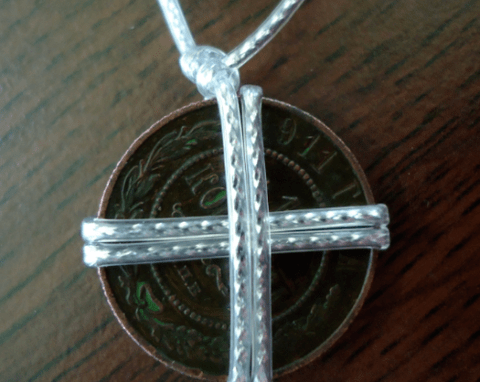 Amuleto Real Casero